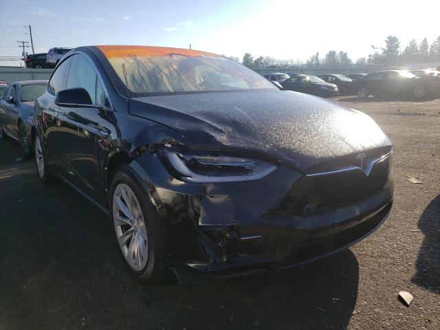 Tesla Model x (2018)