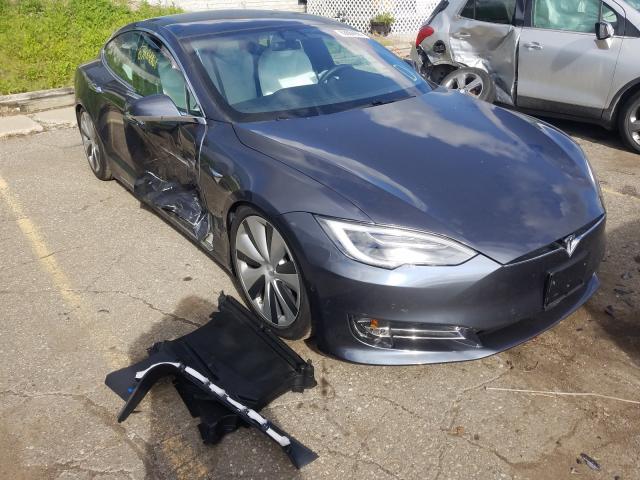 Tesla Model s (2020)