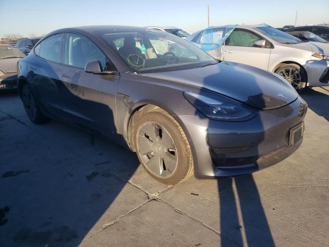 Tesla Model 3 (2021)