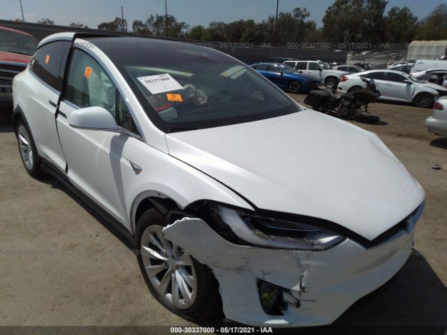 Tesla Model x (2017)