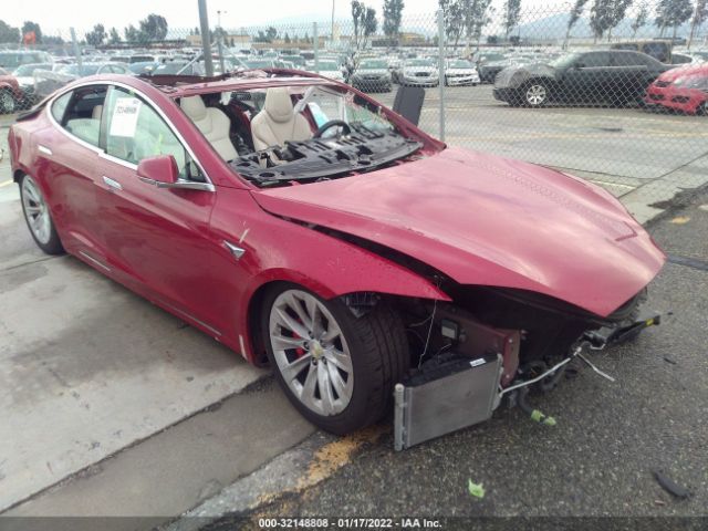 Tesla Model s (2018)
