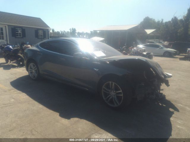 Tesla Model s (2013)
