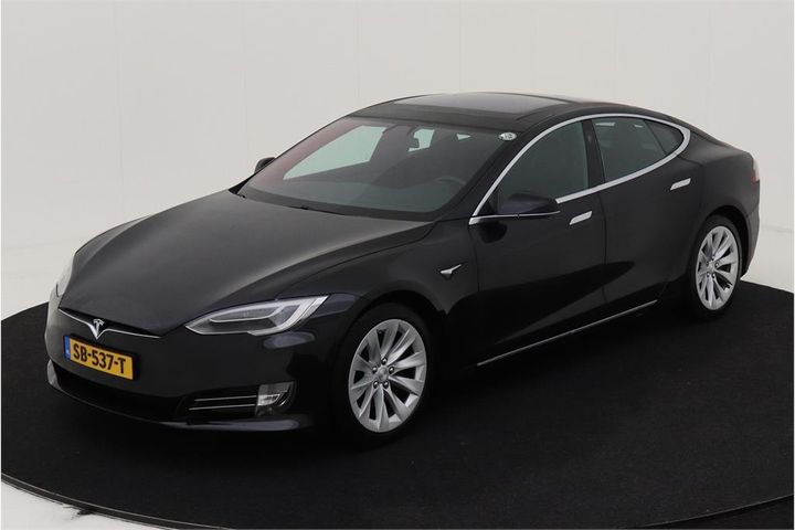 Tesla Model (2018)