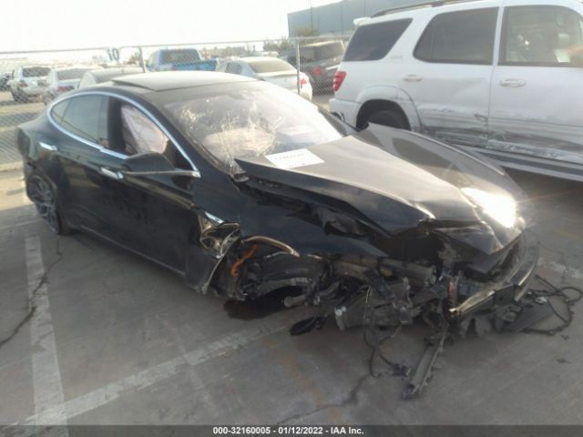 Tesla Model s (2016)