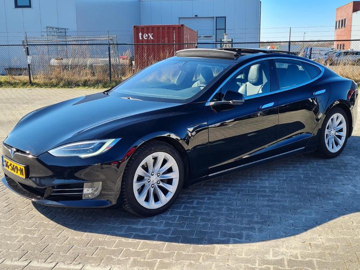 Tesla Model (2018)