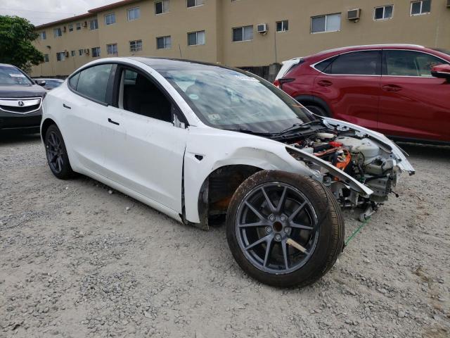 Tesla Model 3 (2021)