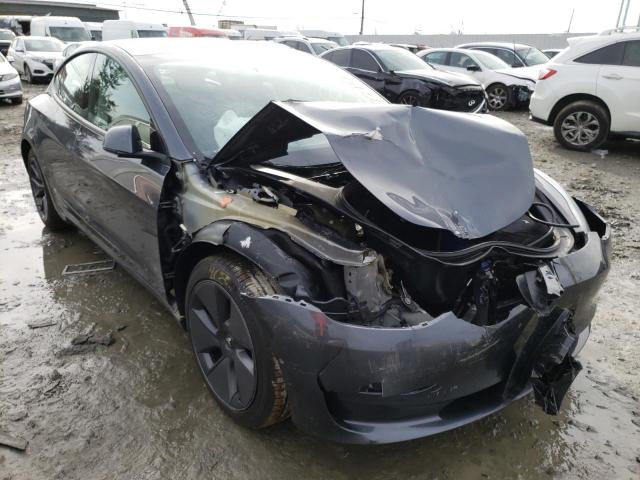 Tesla Model 3 (2021)