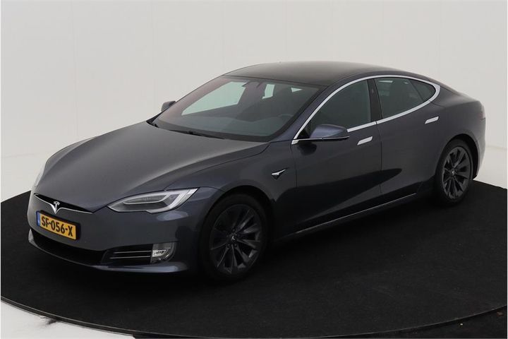 Tesla Model (2018)
