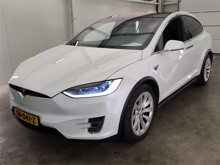Tesla Model (2018)