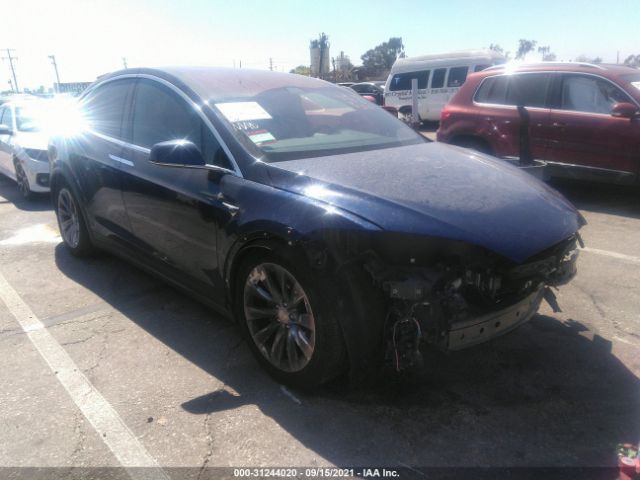 Tesla Model x (2017)
