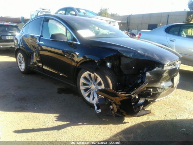 Tesla Model x (2018)
