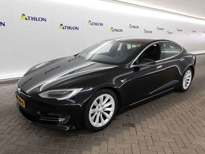 Tesla Model s (2017)