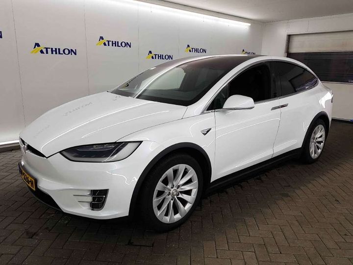 Tesla Model x (2017)