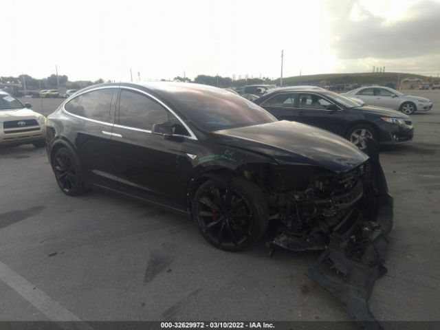 Tesla Model x (2016)