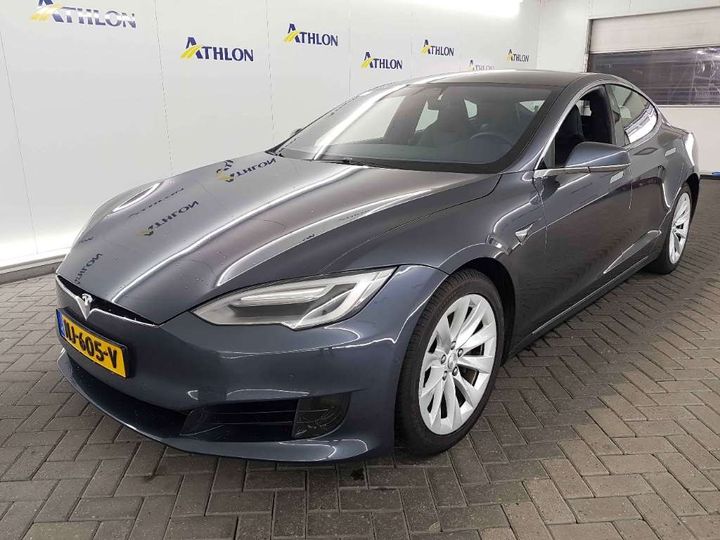 Tesla Model s (2017)