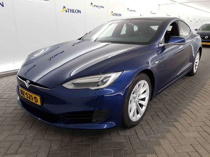 Tesla Model s (2017)