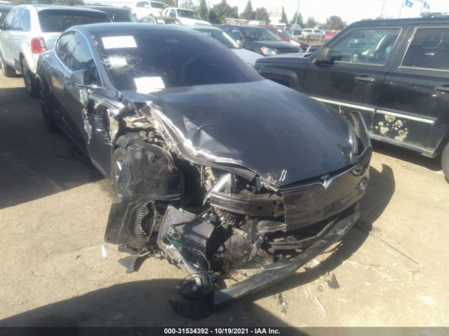 Tesla Model s (2017)