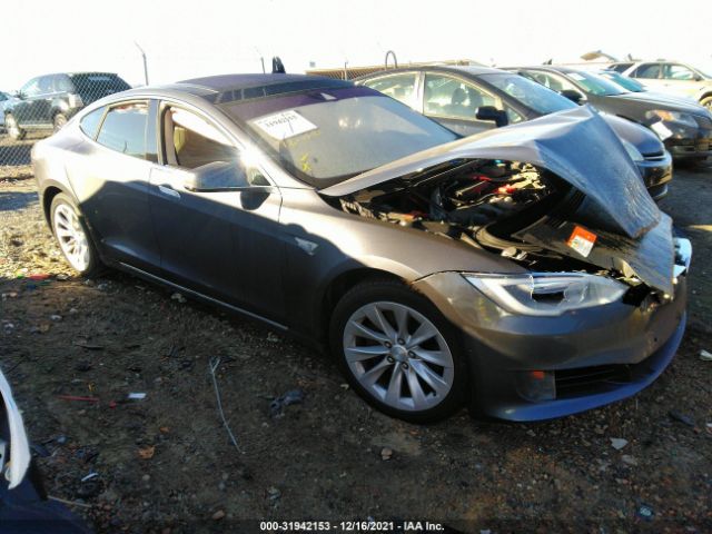 Tesla Model s (2016)