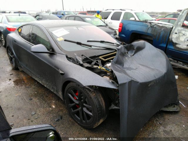 Tesla Model s (2021)