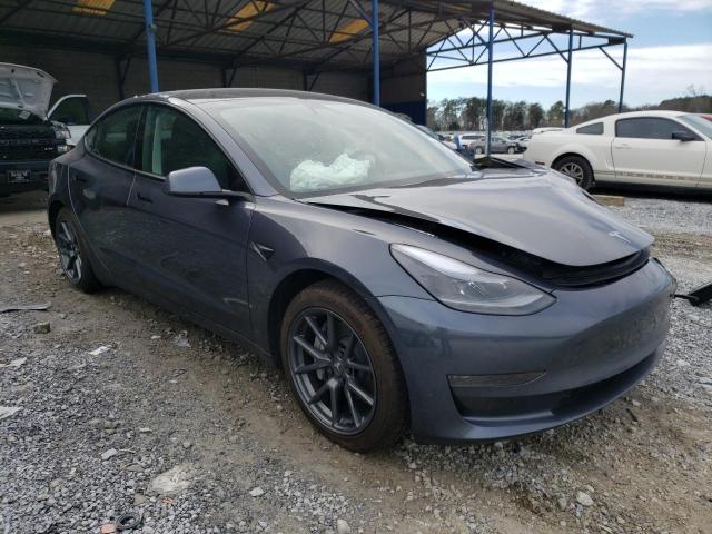 Tesla Model 3 (2021)