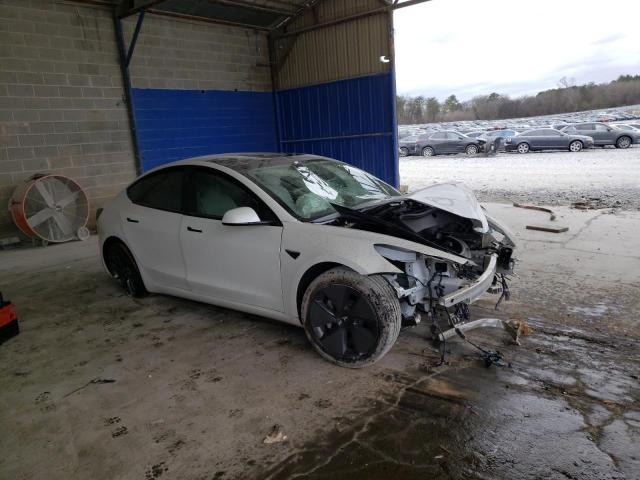 Tesla Model 3 (2021)