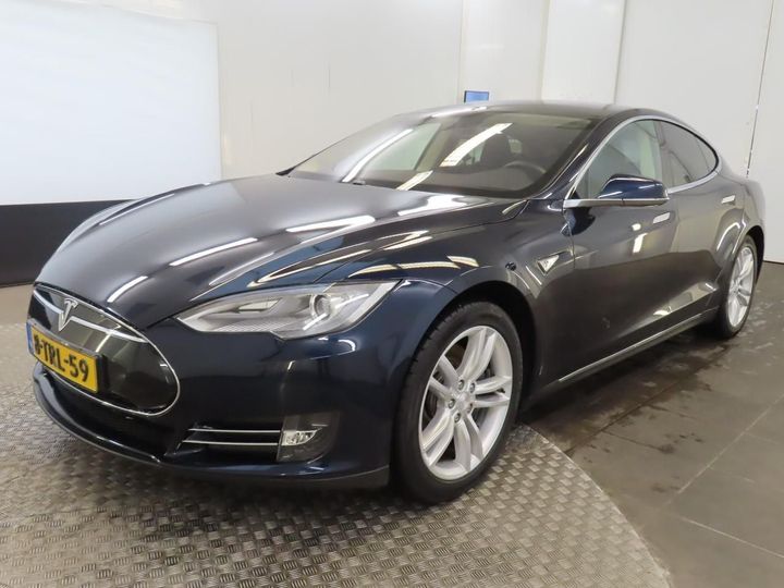 Tesla Model s (2014)