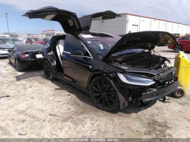 Tesla Model x (2017)