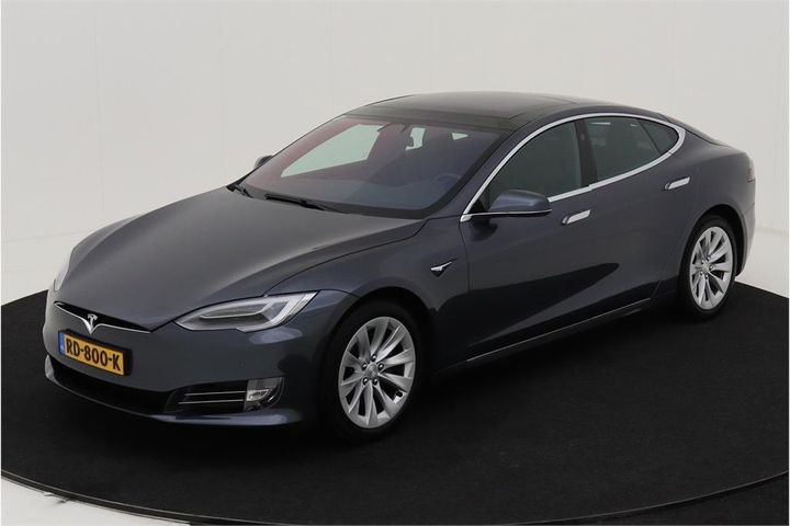 Tesla Model (2017)