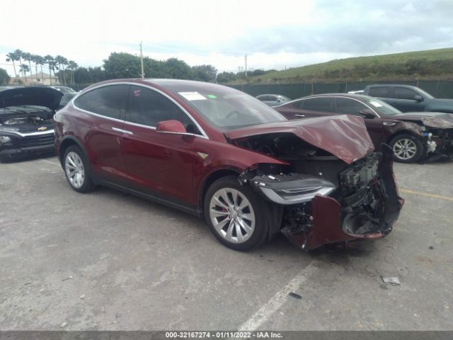 Tesla Model x (2016)