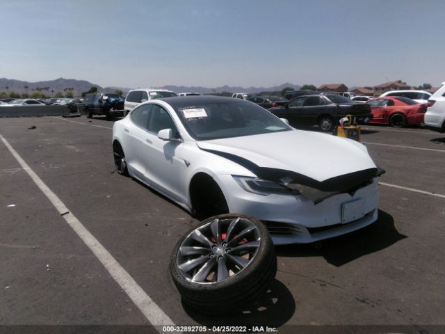 Tesla Model s (2017)