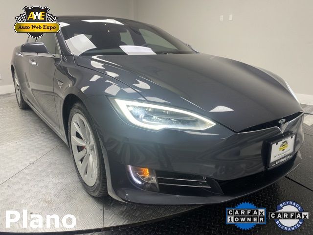 Tesla Model s (2020)