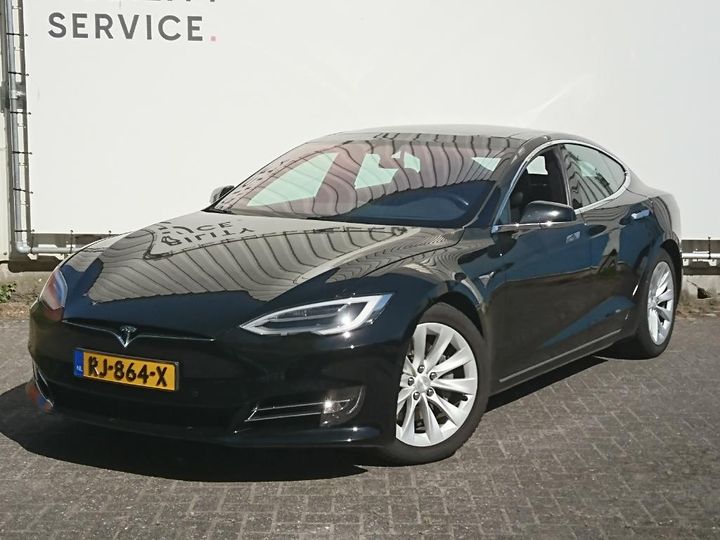 Tesla Model (2017)