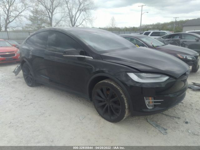 Tesla Model x (2018)