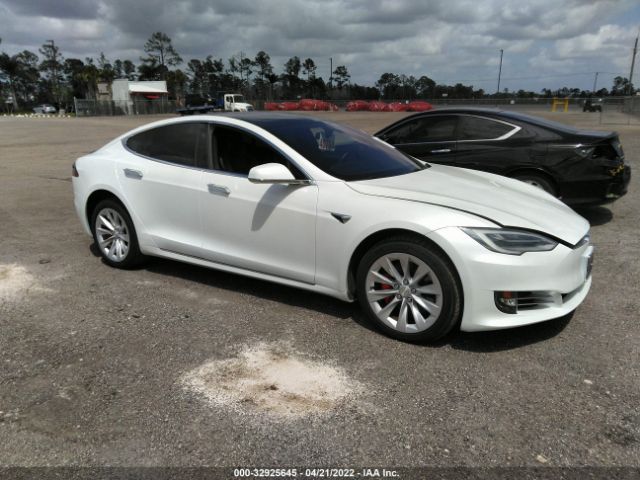 Tesla Model s (2020)