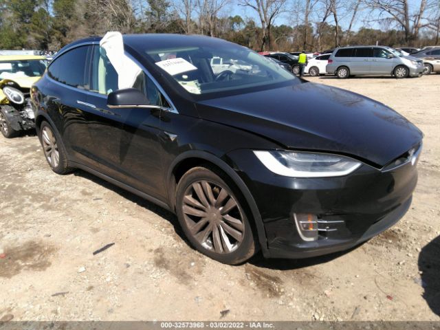 Tesla Model x (2016)