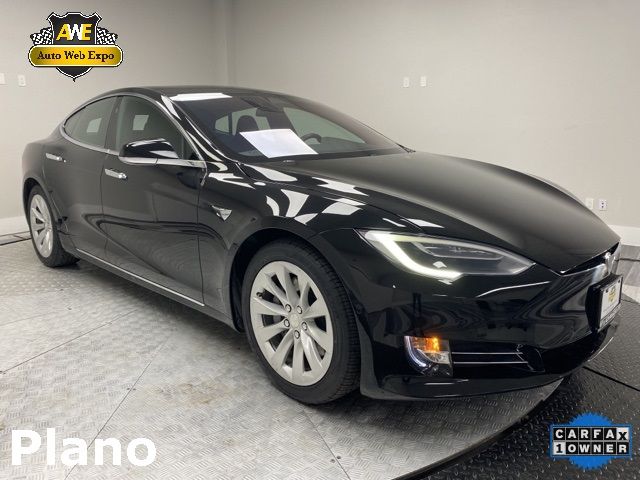 Tesla Model s (2018)