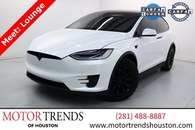 Tesla Model x (2021)