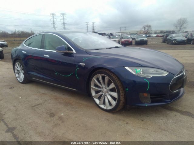 Tesla Model s (2015)