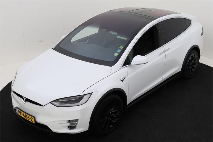 Tesla Model (2017)