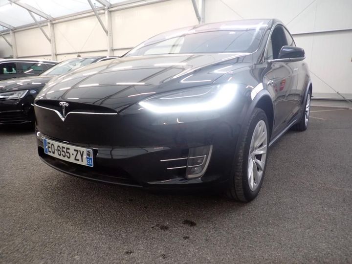 Tesla Model x (2017)