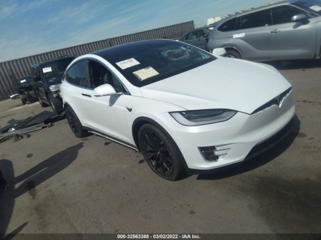 Tesla Model x (2017)