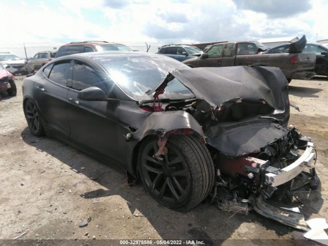 Tesla Model s (2021)