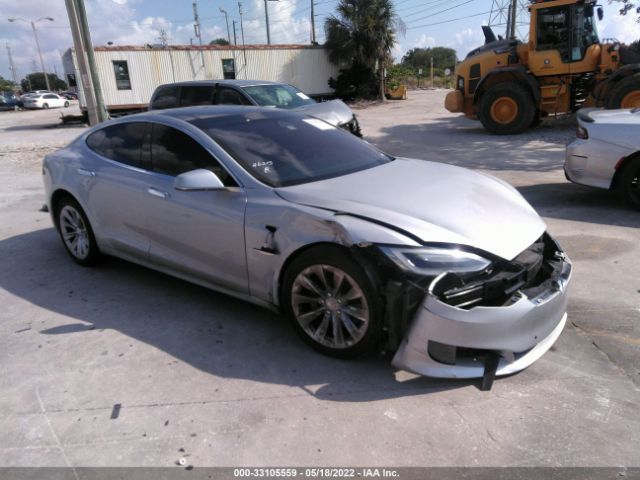 Tesla Model s (2017)