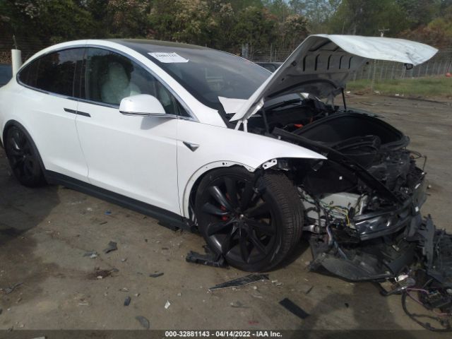 Tesla Model x (2017)