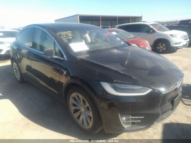 Tesla Model x (2017)