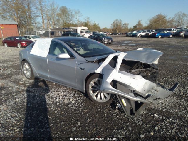 Tesla Model s (2016)