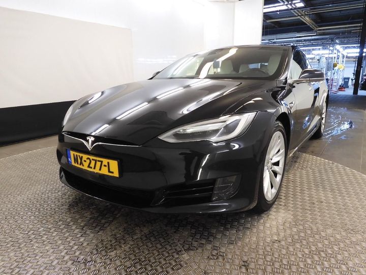 Tesla Model s (2017)