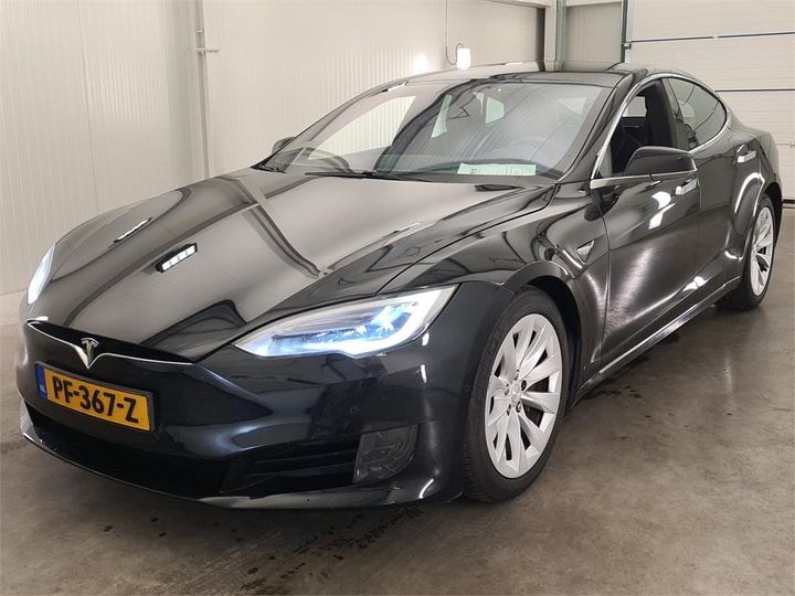 Tesla Model (2017)