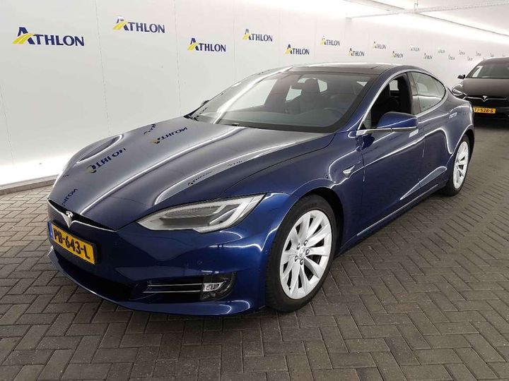 Tesla Model s (2017)