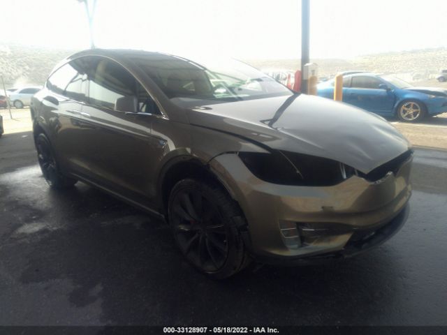 Tesla Model x (2016)